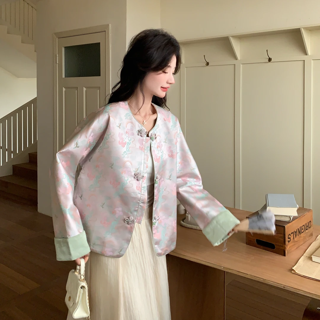 新中式撞色提花盘扣外套女2025春季绝美别致国风薄荷曼波风上衣