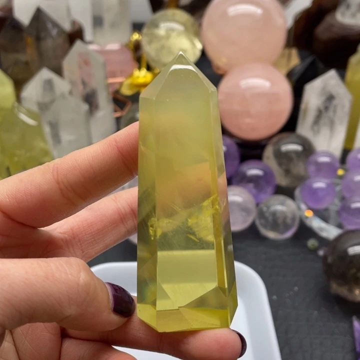 水晶28未镶嵌m****马黄水柱