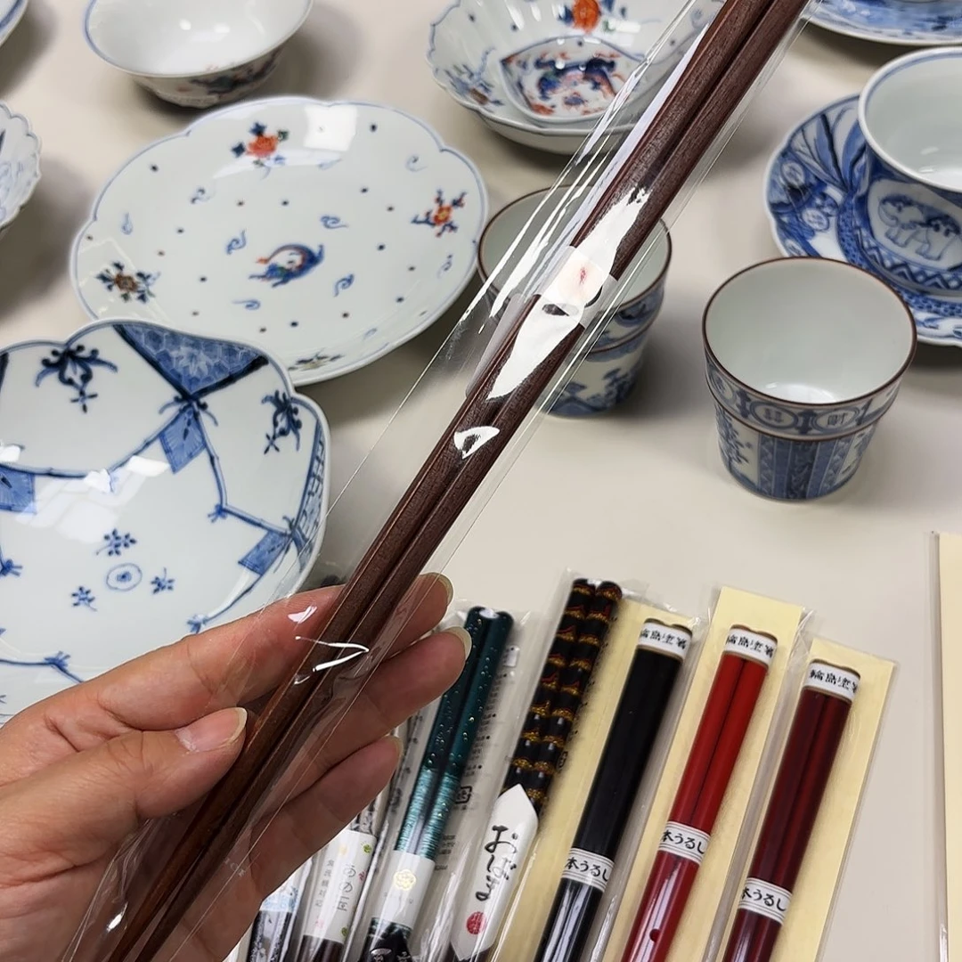 瓷       火锅筷。