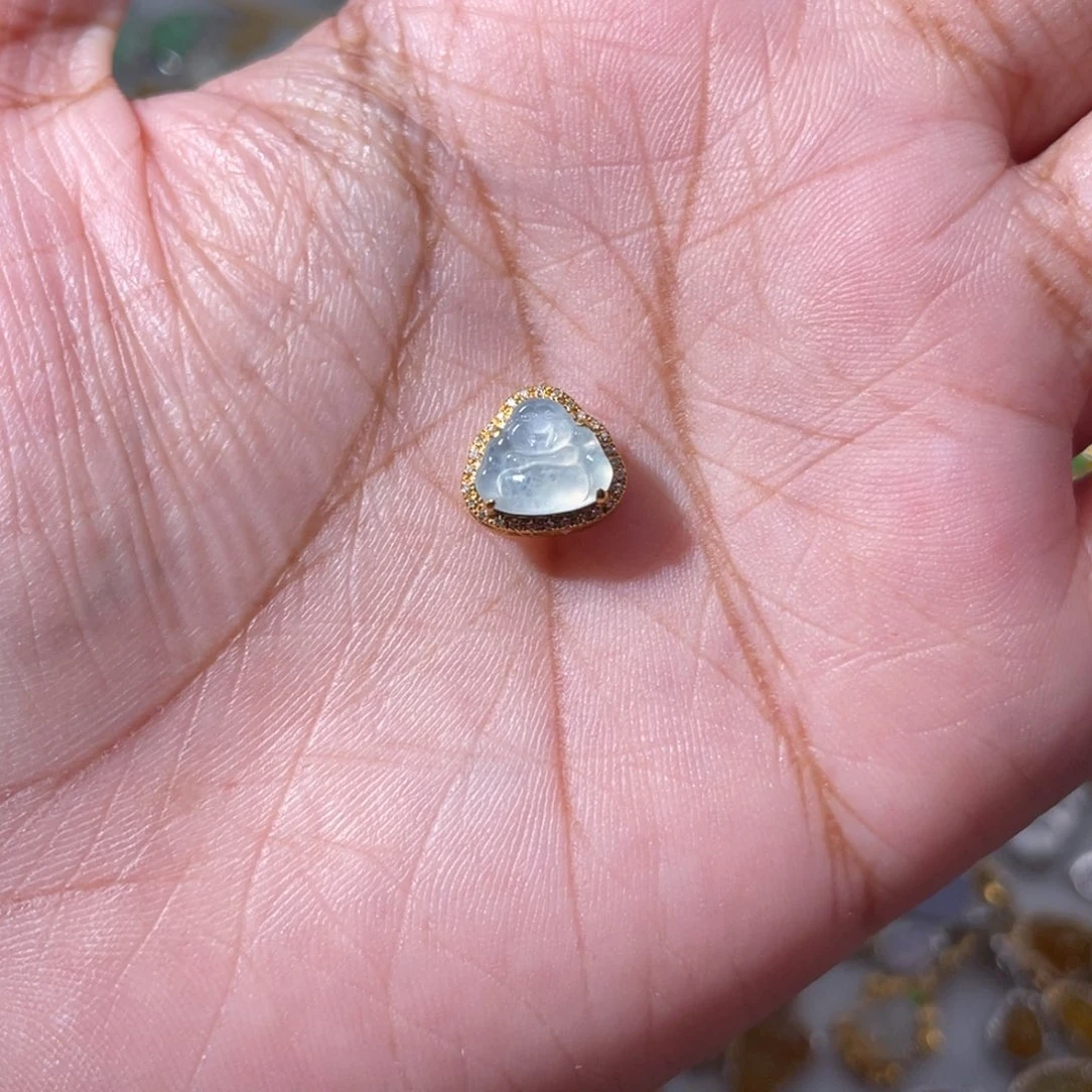 吊坠(不含链)18K金镶嵌翡翠
