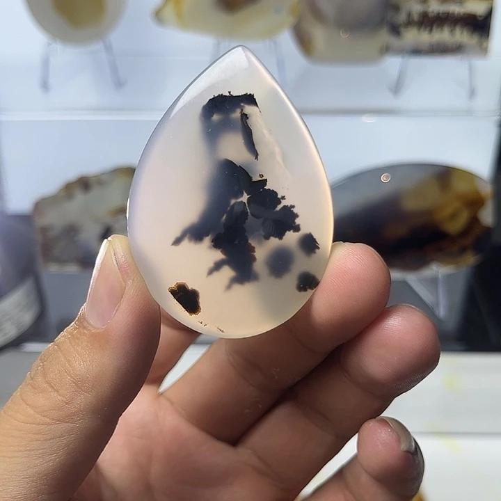 玛瑙/玉髓未镶嵌吊坠(不含链)