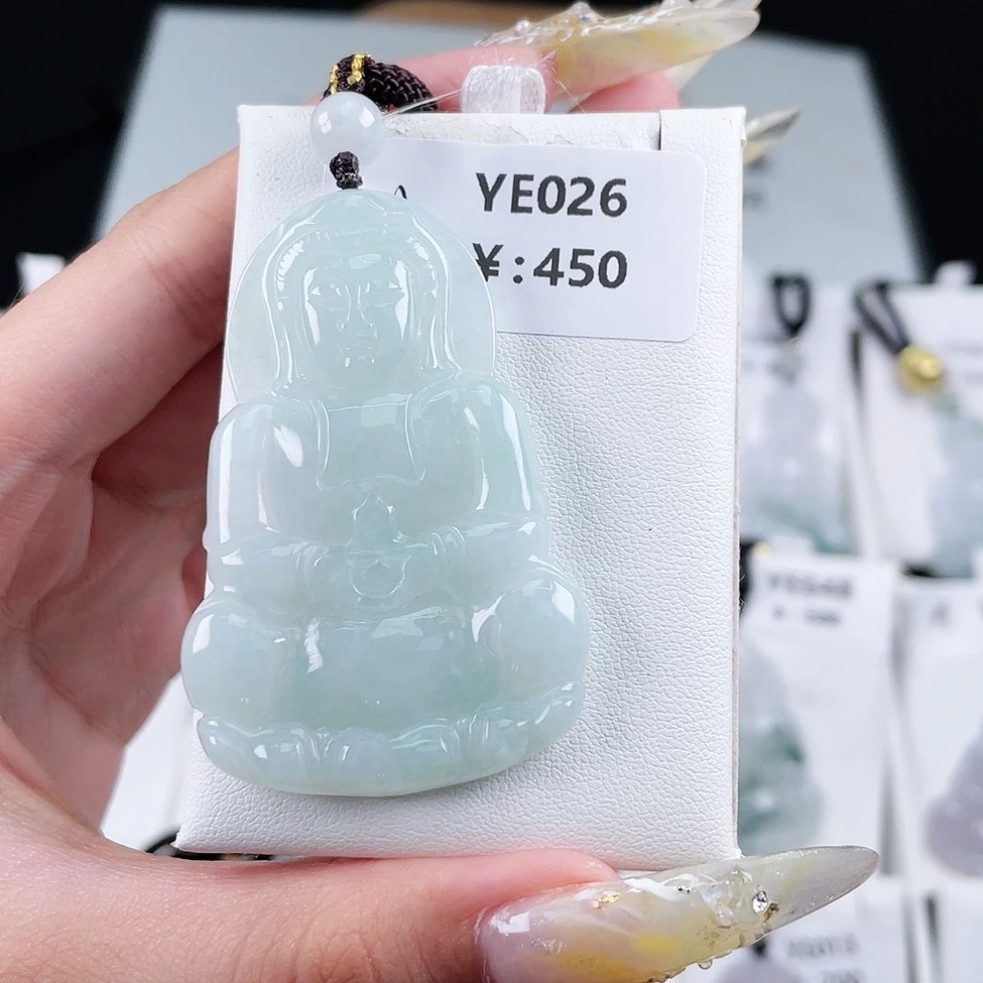 翡翠未镶嵌颈饰YE026