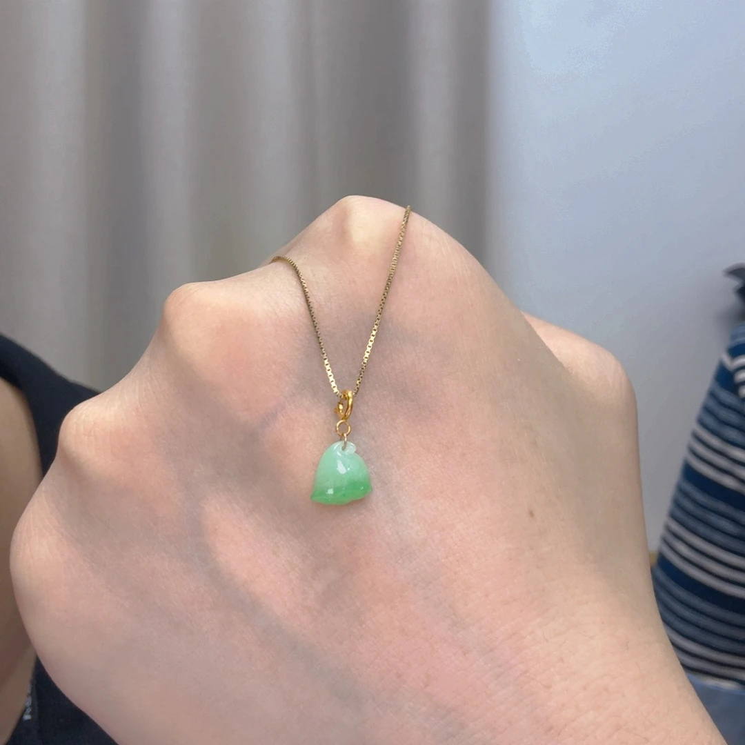 吊坠(不含链)18K金镶嵌翡翠