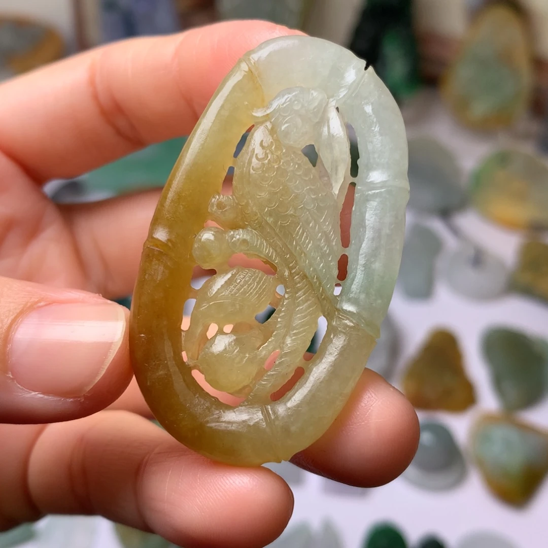 定制翡翠未镶嵌翡翠