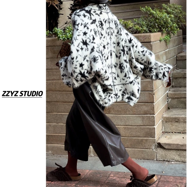 【ZZYZ】“次日早晨”复古高级感提花加厚斗篷开衫外套