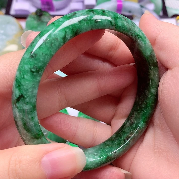 翡翠未镶嵌手镯翡翠手镯