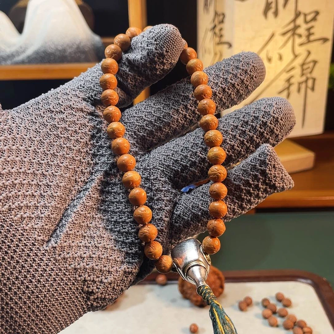 钢***镚手串/手链核桃酸枣核手持0.8左右