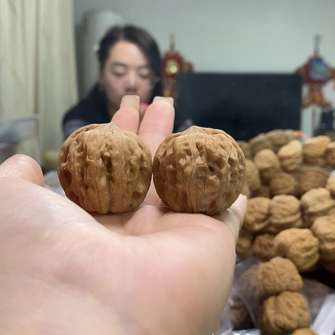 把件文玩核桃34芭蕉扇有黄尖