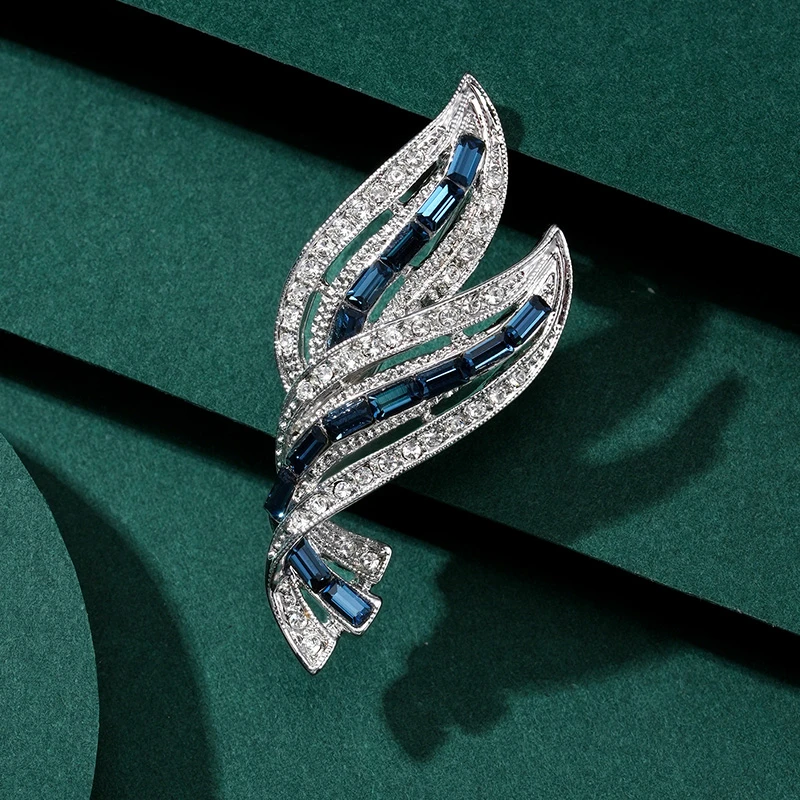 合金合成锆石胸针 采兰胸针～轻奢高级百搭经典款胸针西装配饰优雅