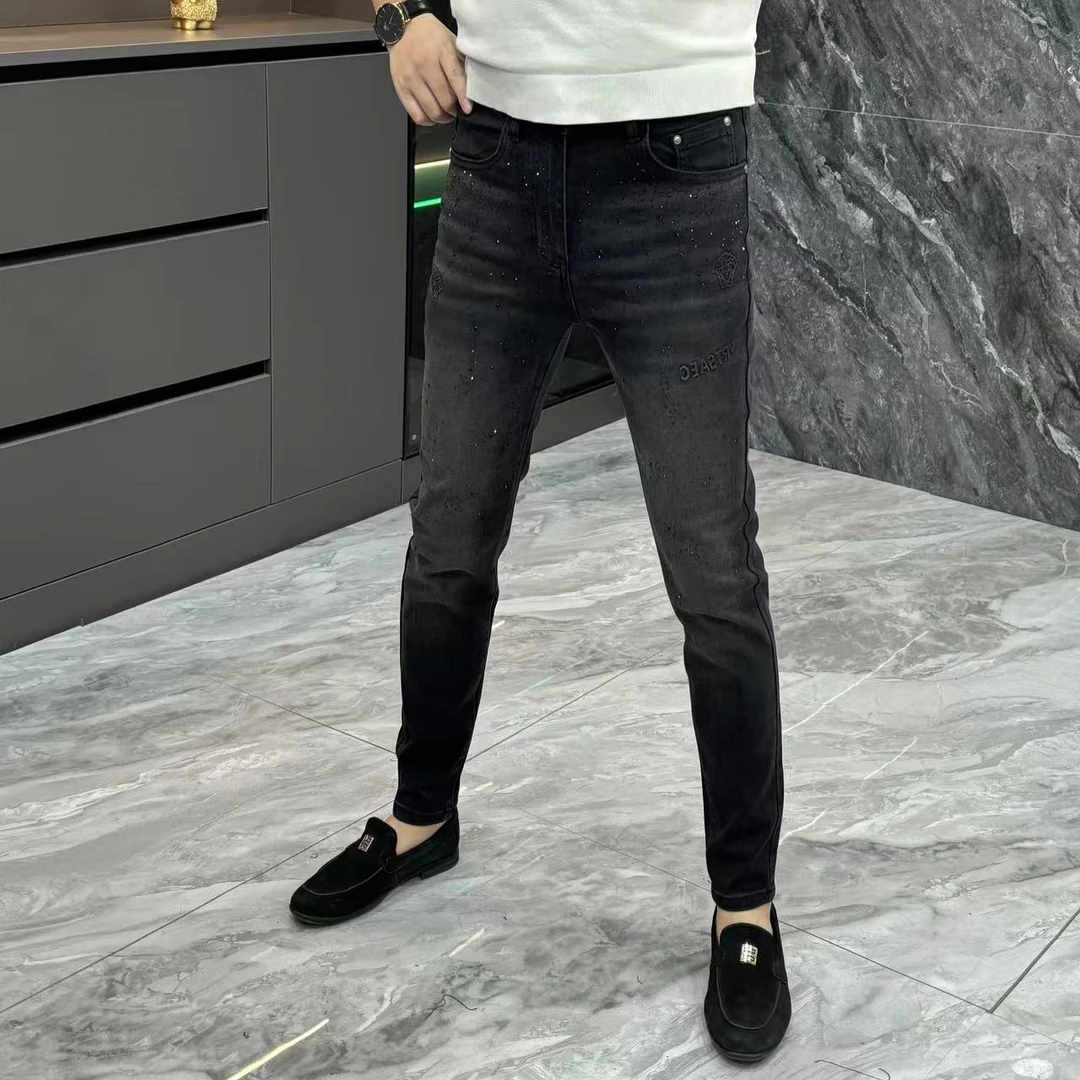 88586-春季烫钻修身小脚牛仔裤