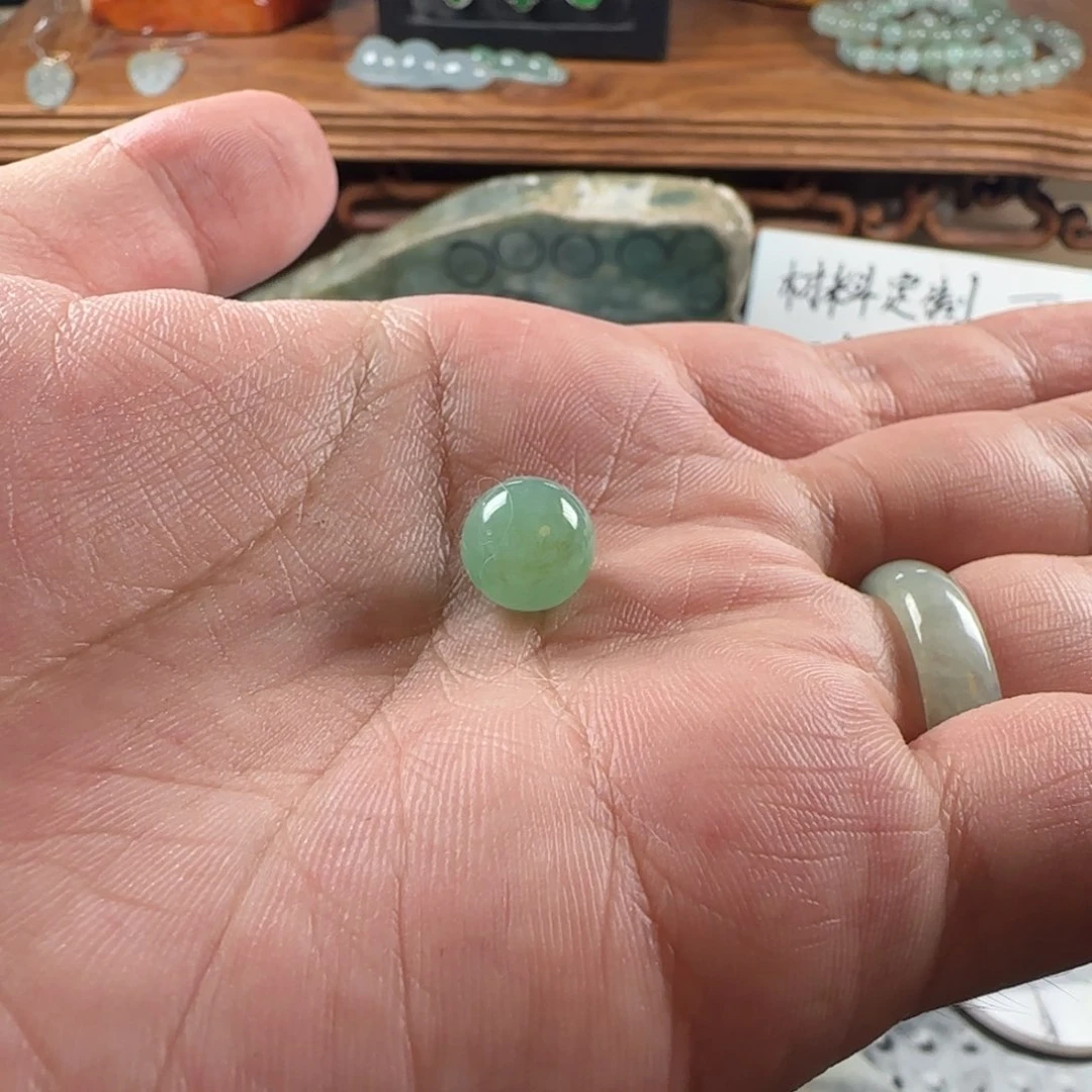定制翡翠未镶嵌晴底卡10珠子