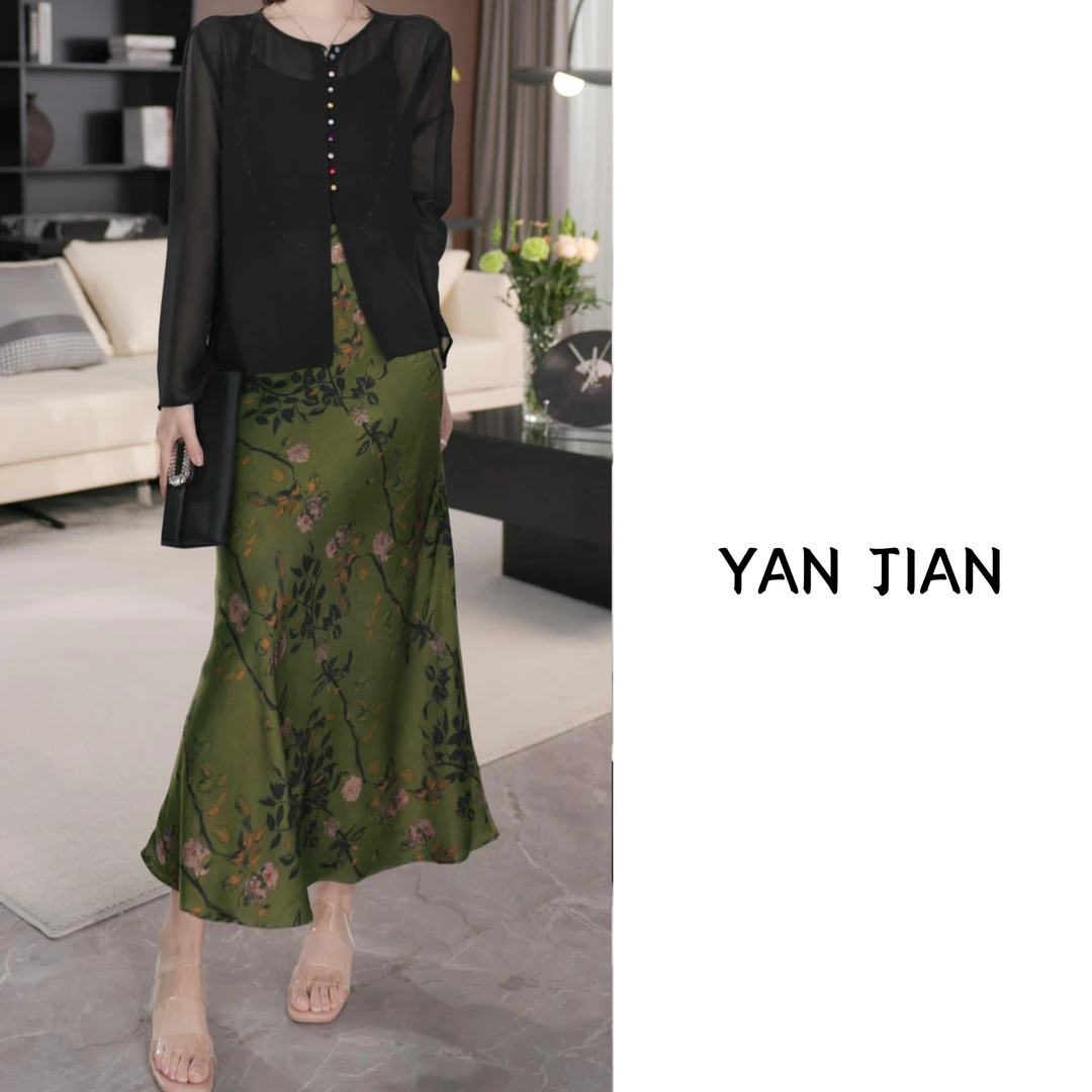 YAN JIAN【松绿山茶】100%桑蚕丝19姆米砂洗素绉缎斜裁鱼尾半裙