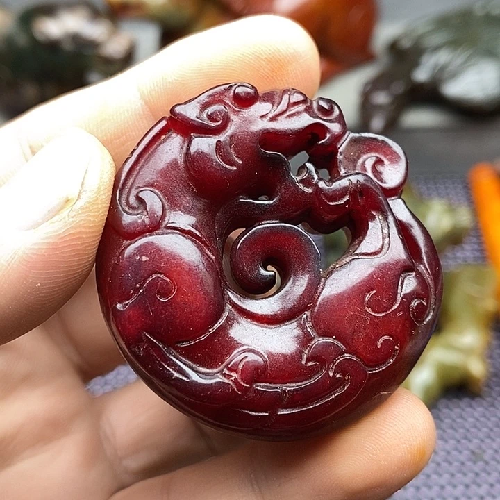 未镶嵌蛇纹石玉颈饰