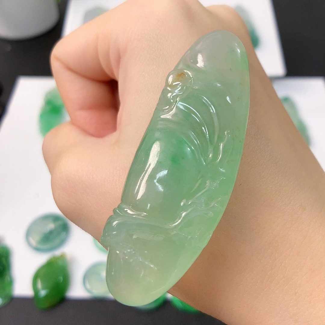 颈饰未镶嵌翡翠平步青云