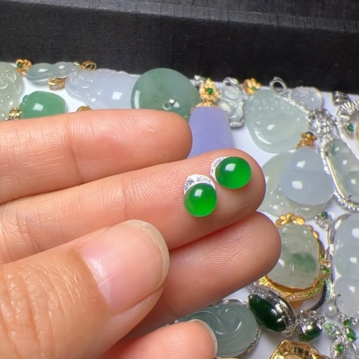 翡翠未镶嵌耳饰娜*宝翡翠吊坠项链