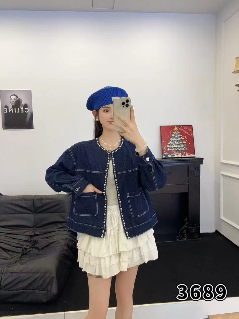 春季新款高端圆领珍珠单排扣明线小香风百搭牛仔短外套上衣女