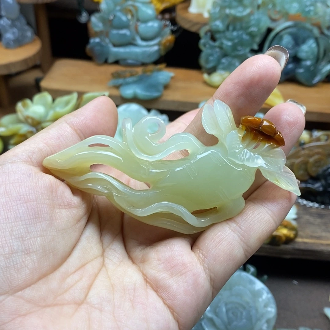 金***金岫玉未镶嵌吊坠(赠链)