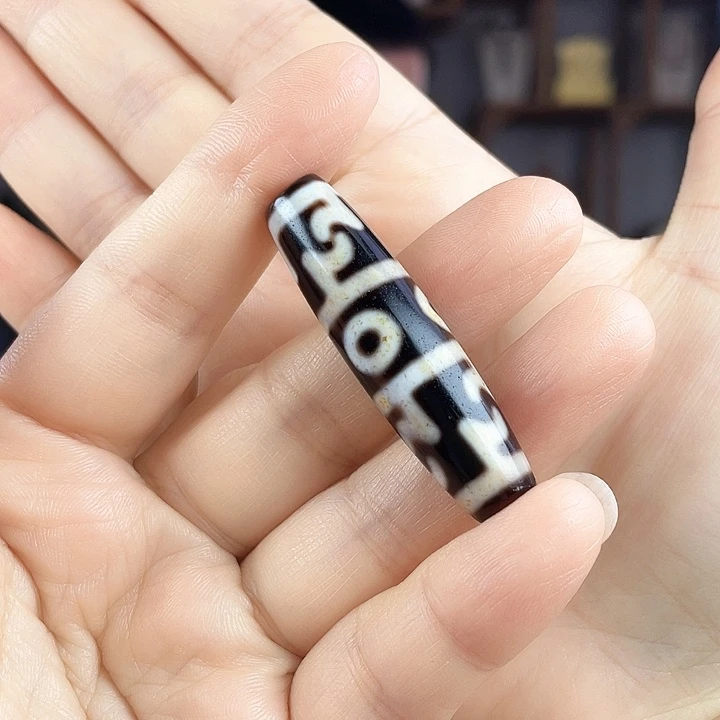 何***意合金颈饰玛瑙/玉髓行运