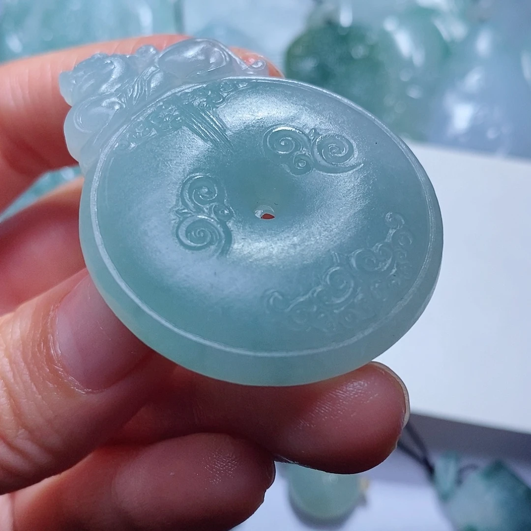 定制翡翠未镶嵌毛货付款后确认抛光