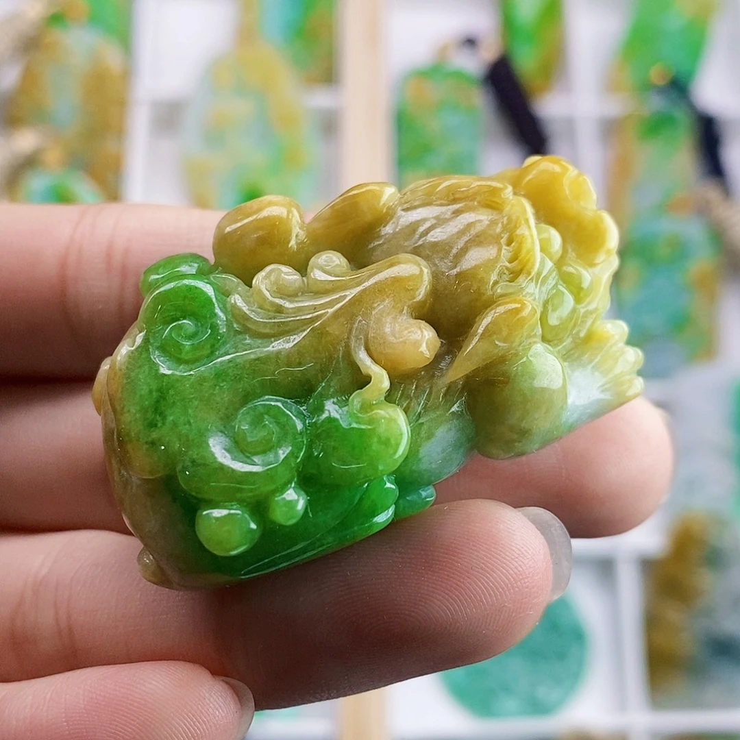 定制翡翠未镶嵌翡翠