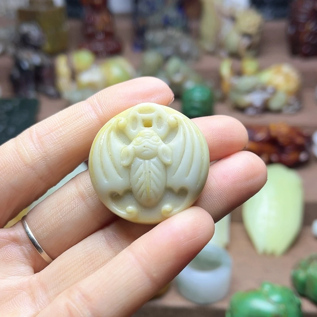 白玉菩提吊坠96。。