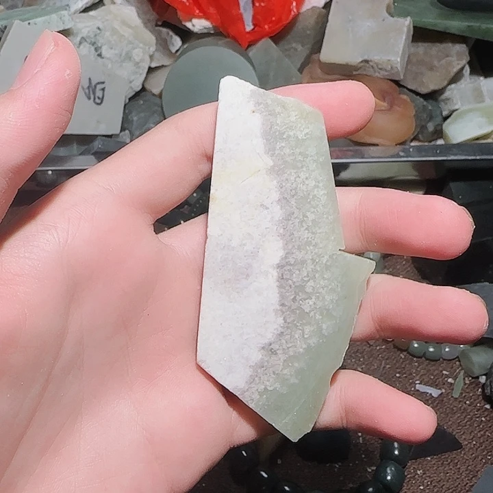 未镶嵌和田玉（青玉）珠宝半成品