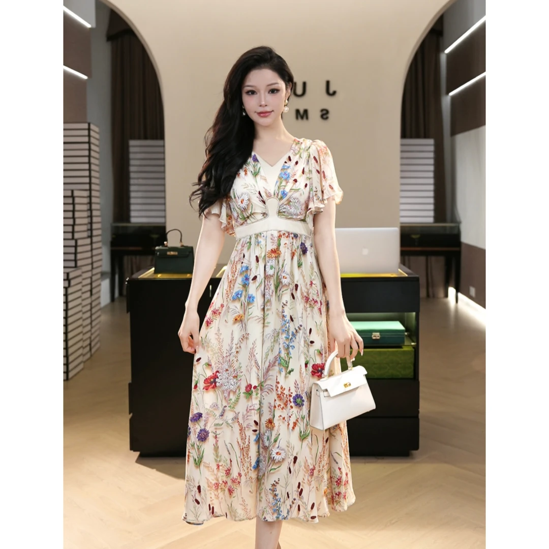 现货2025夏季新款【ZM24-X357】法式高级感气质收腰V领花色连衣裙