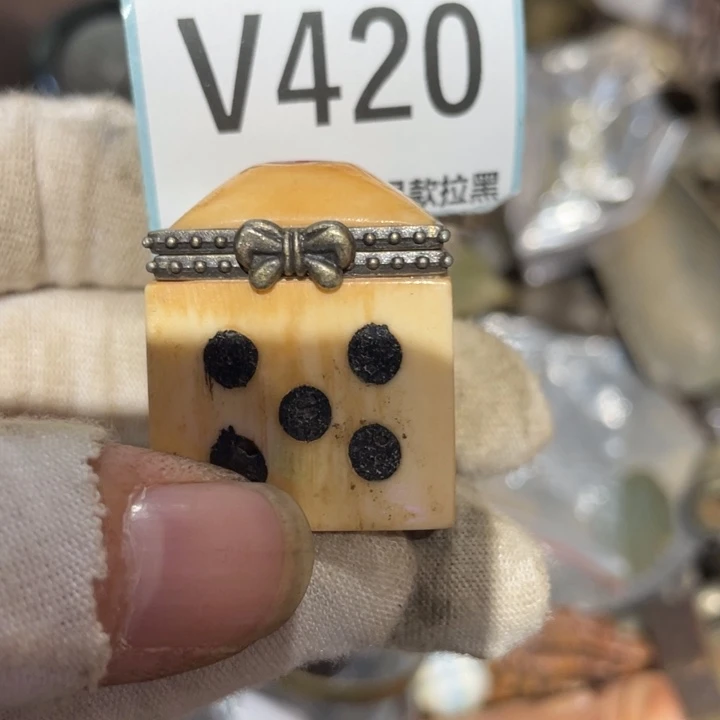 豆****瓷片二表姐直播火爆热卖