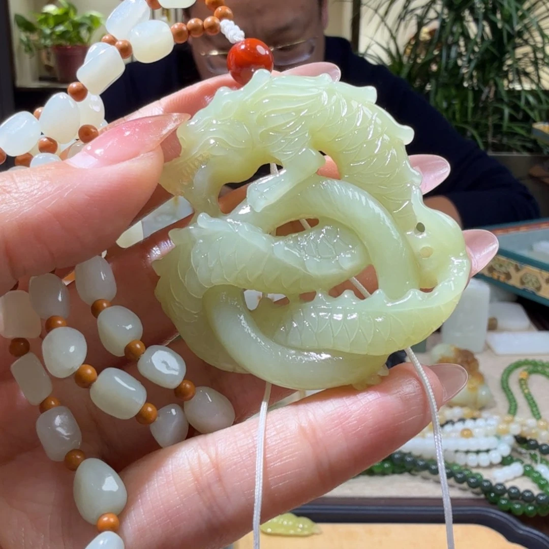 和田玉挂件未镶嵌花**康