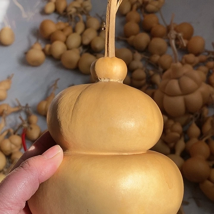 葫芦的颜色很漂亮哦