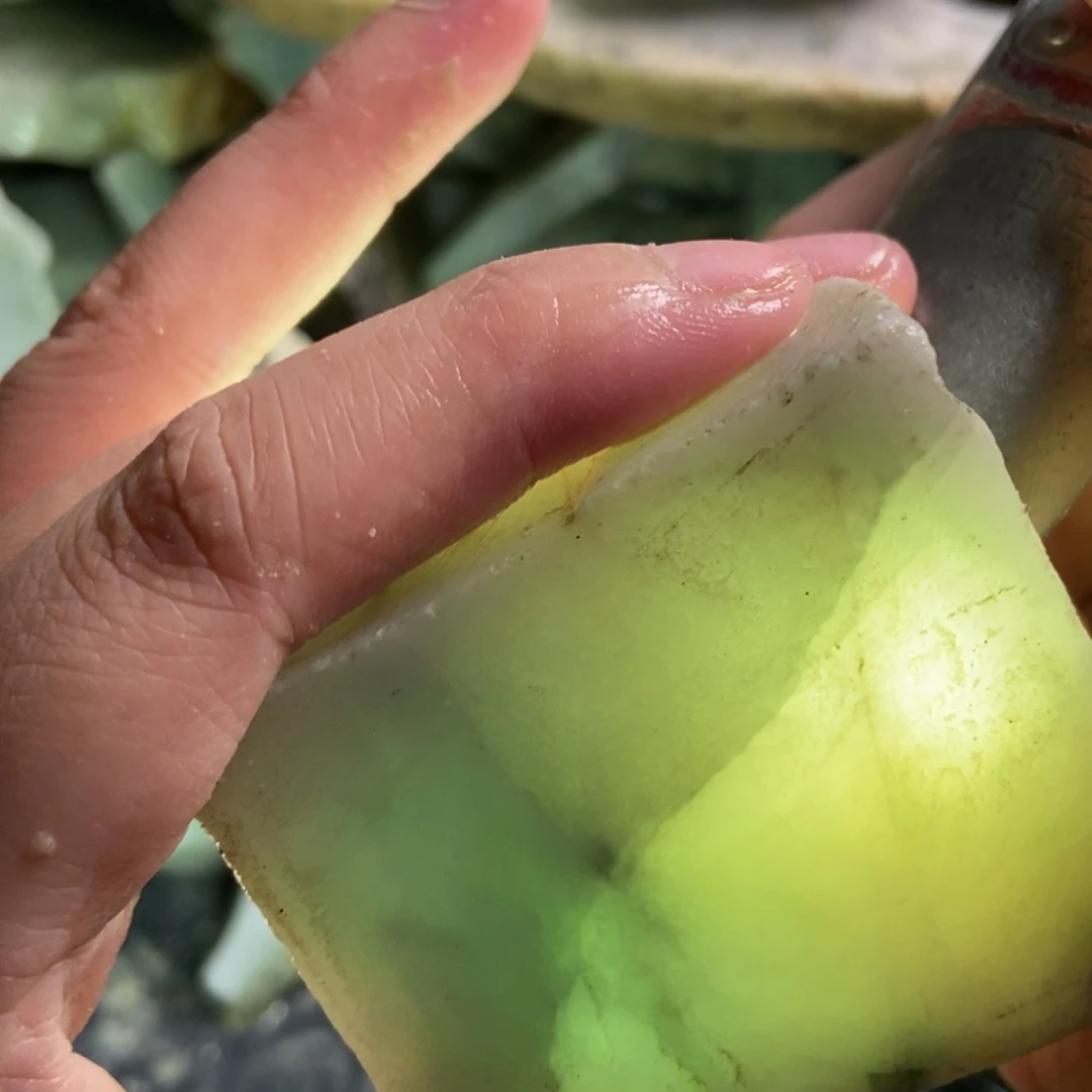翡翠未镶嵌挂件天然翡翠