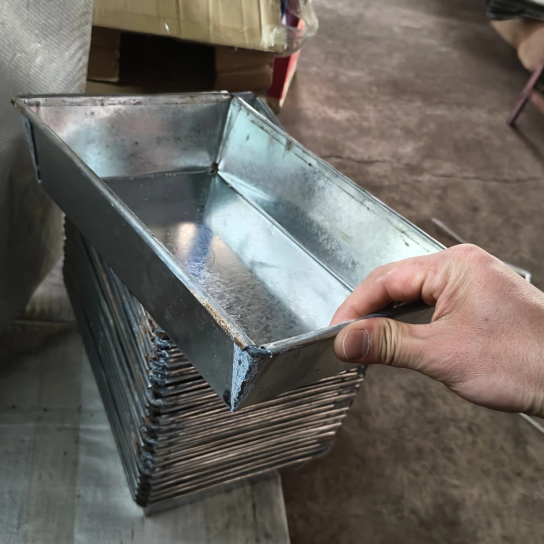 处理瑕疵喂狗食槽尺寸30*20*7加厚喂狗用食碗