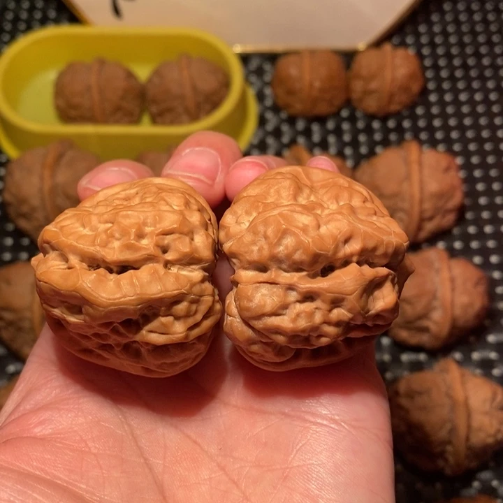 把件文玩核桃四开细腰大八腿蛙王全品