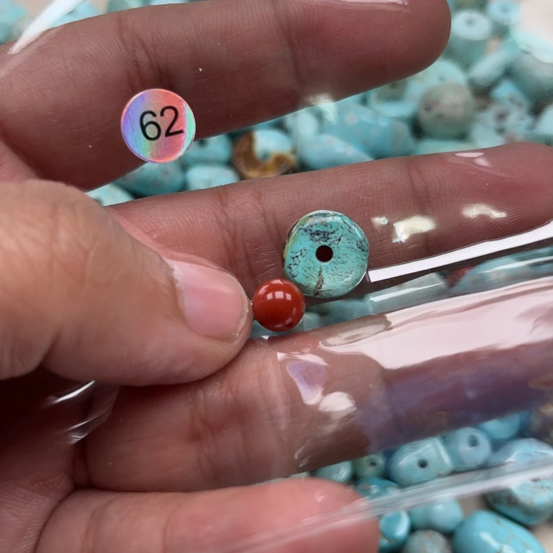 南红玛瑙未镶嵌珠宝奇石