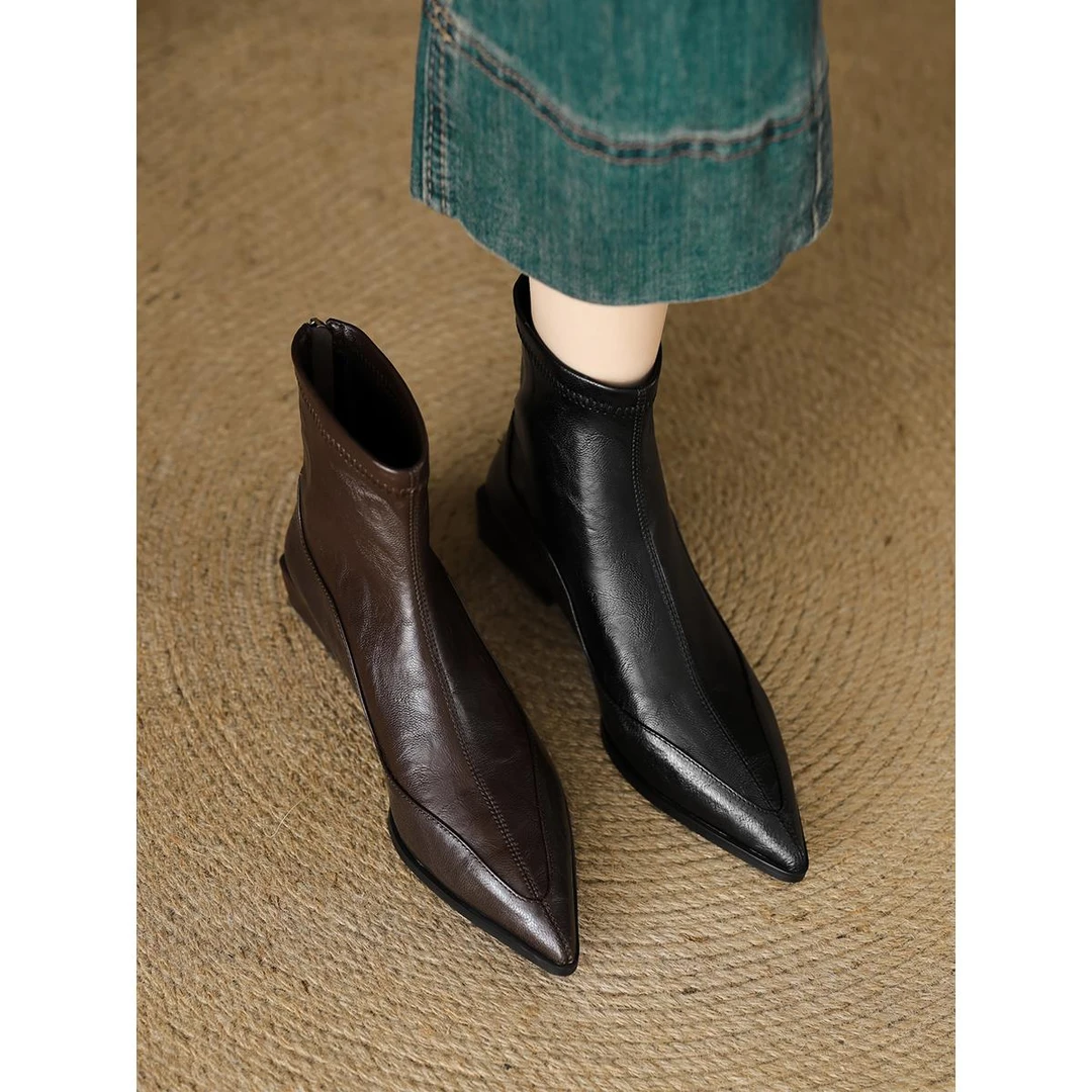 法式尖头弹力瘦瘦靴低跟2025秋冬新款粗跟短靴女复古棕色切尔西靴