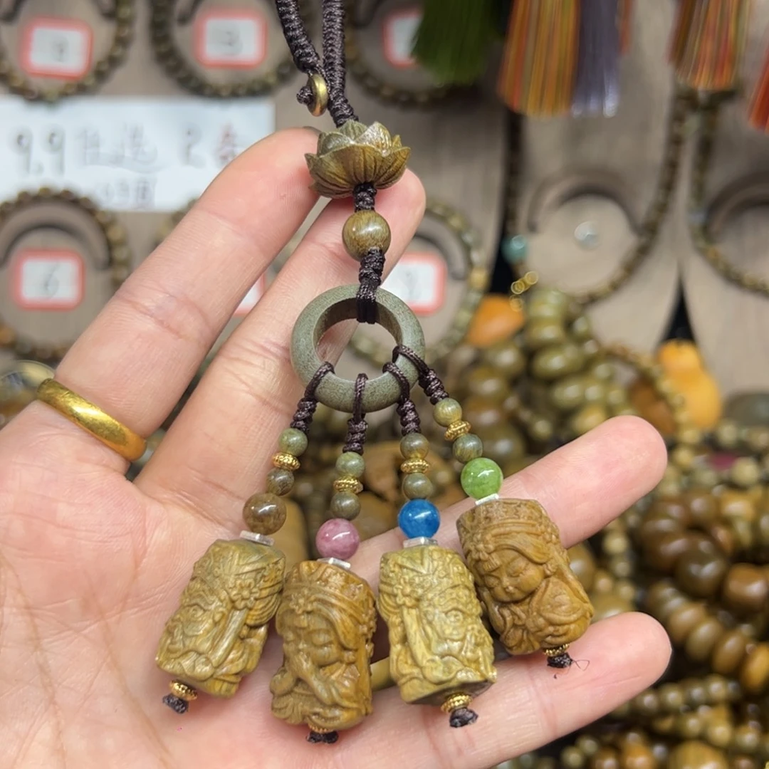 维腊木（绿檀）无事牌