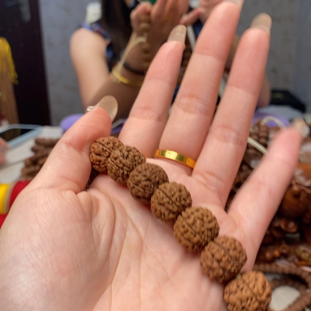 渣***子金刚菩提吊坠跳跳龙手持