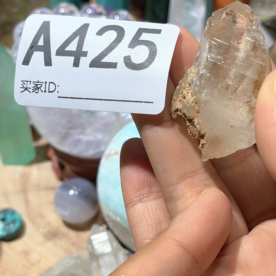 未镶嵌珠宝半成品水晶稳**?多样性发其一微瑕
