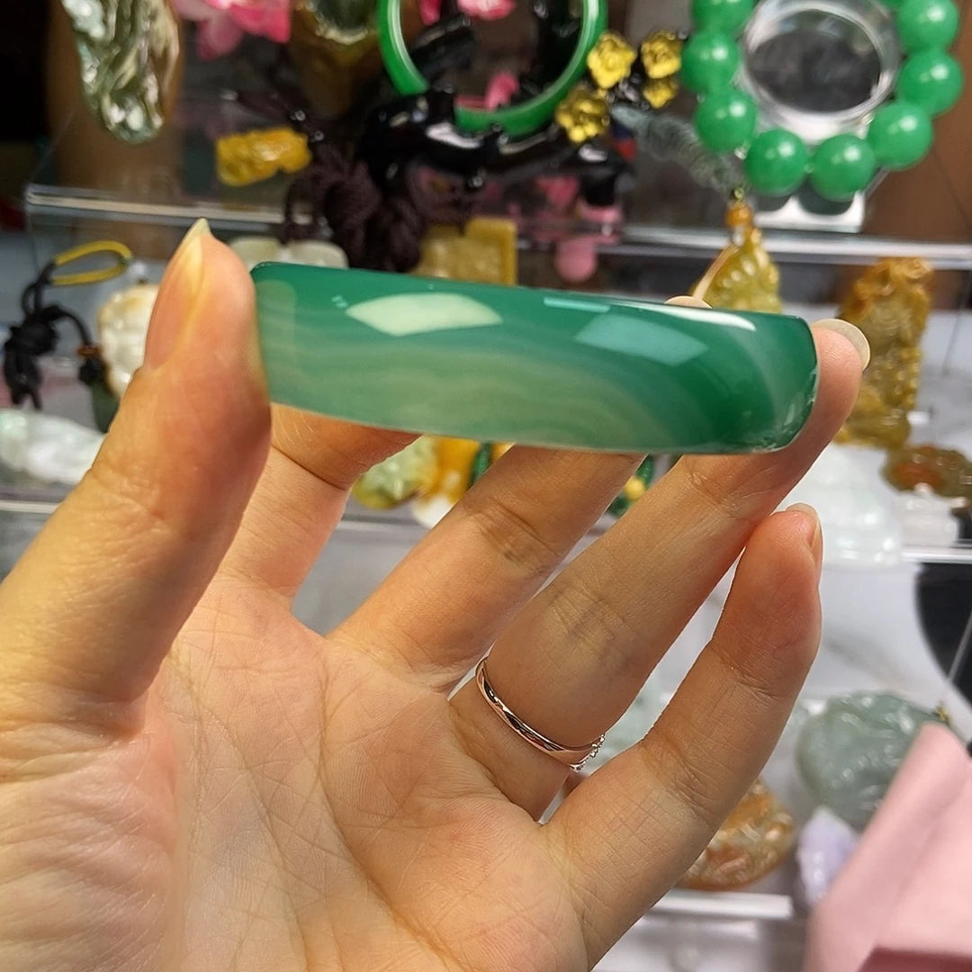 颈饰未镶嵌翡翠福利