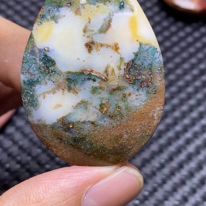 玛瑙/玉髓颈饰未镶嵌用****5