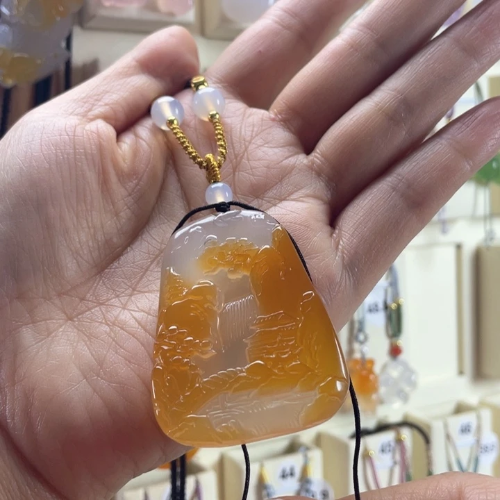 玛瑙/玉髓颈饰未镶嵌A***?