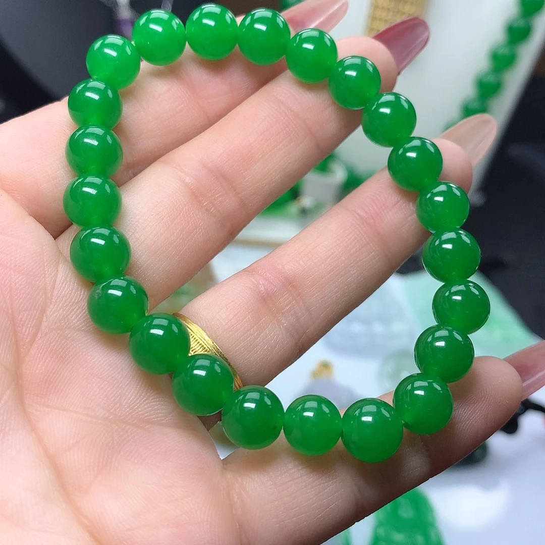 翡翠吊坠(赠链)未镶嵌