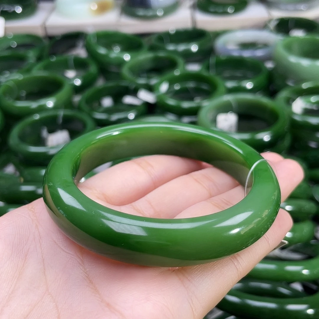 和田玉（碧玉）手镯未镶嵌