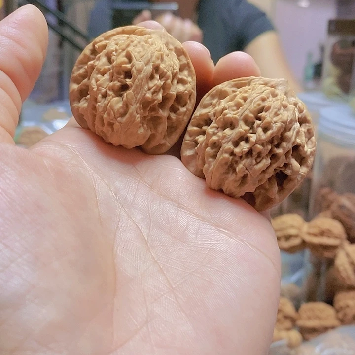【闪购商品】文玩核桃把件38.5霞云岭