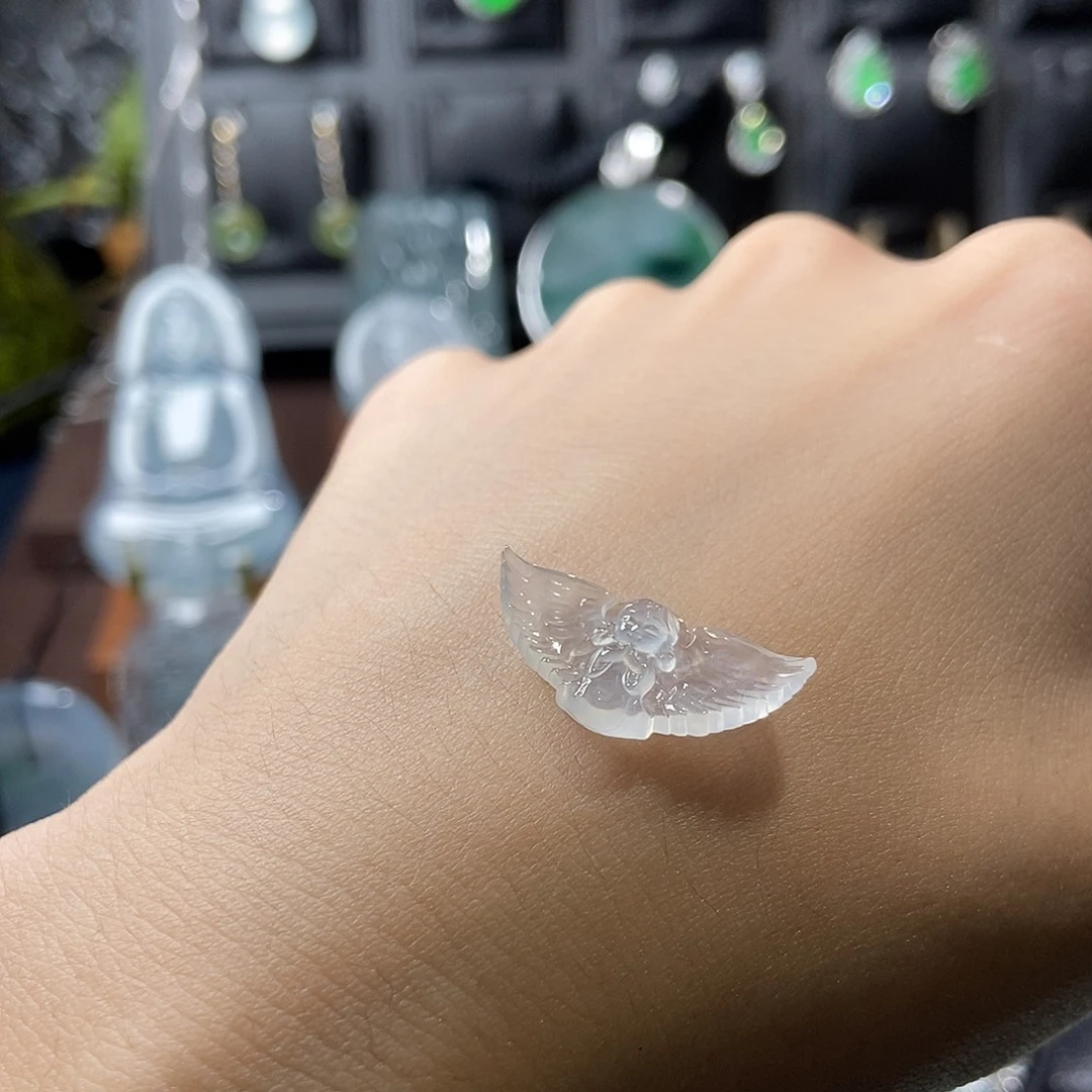 颈饰未镶嵌翡翠天使