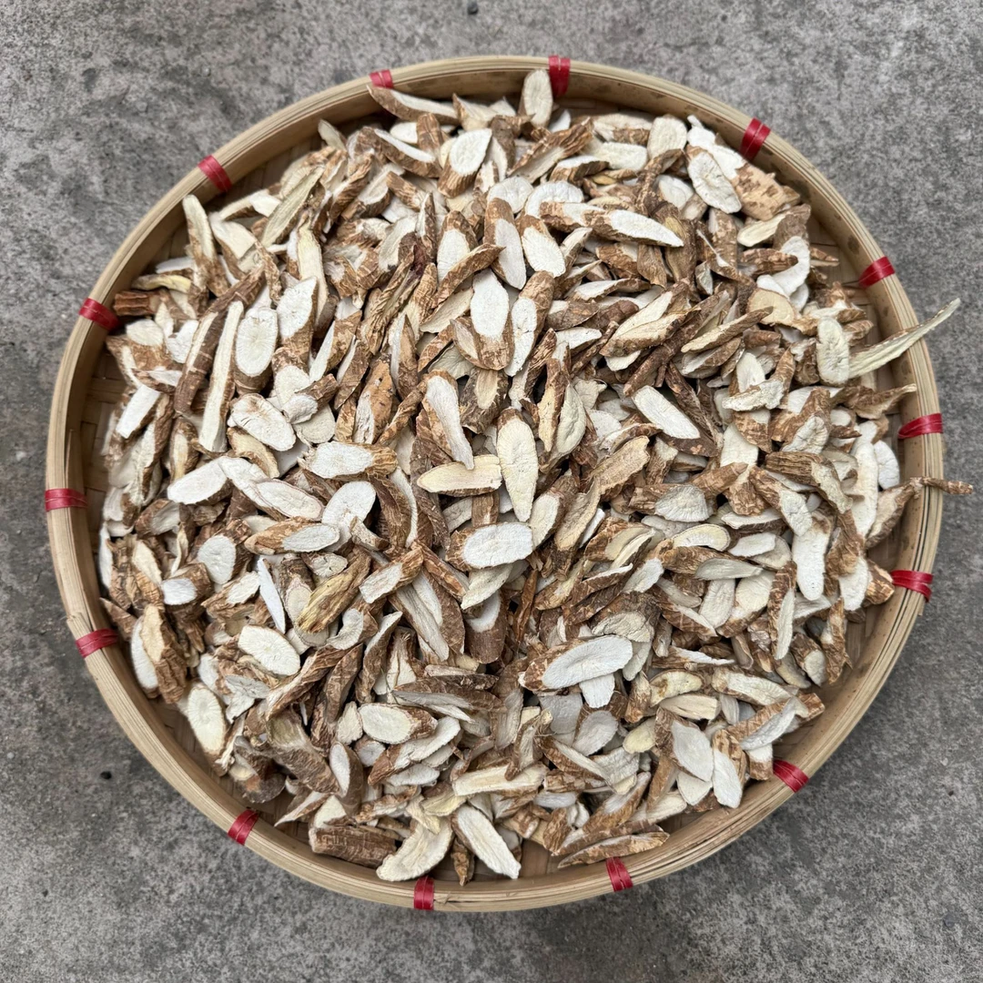 金钟根深山采挖野采牛大力