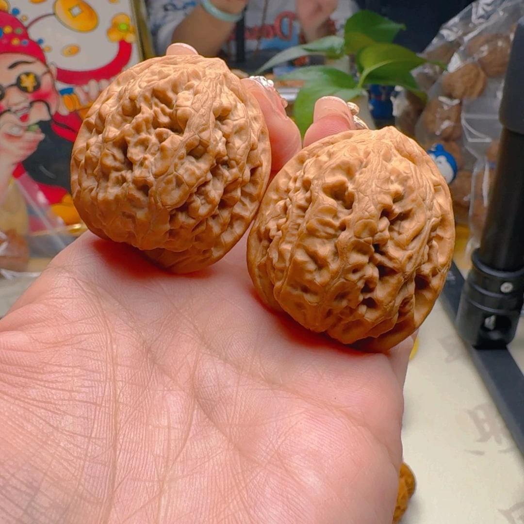 核桃把件38尺寸凤凰台