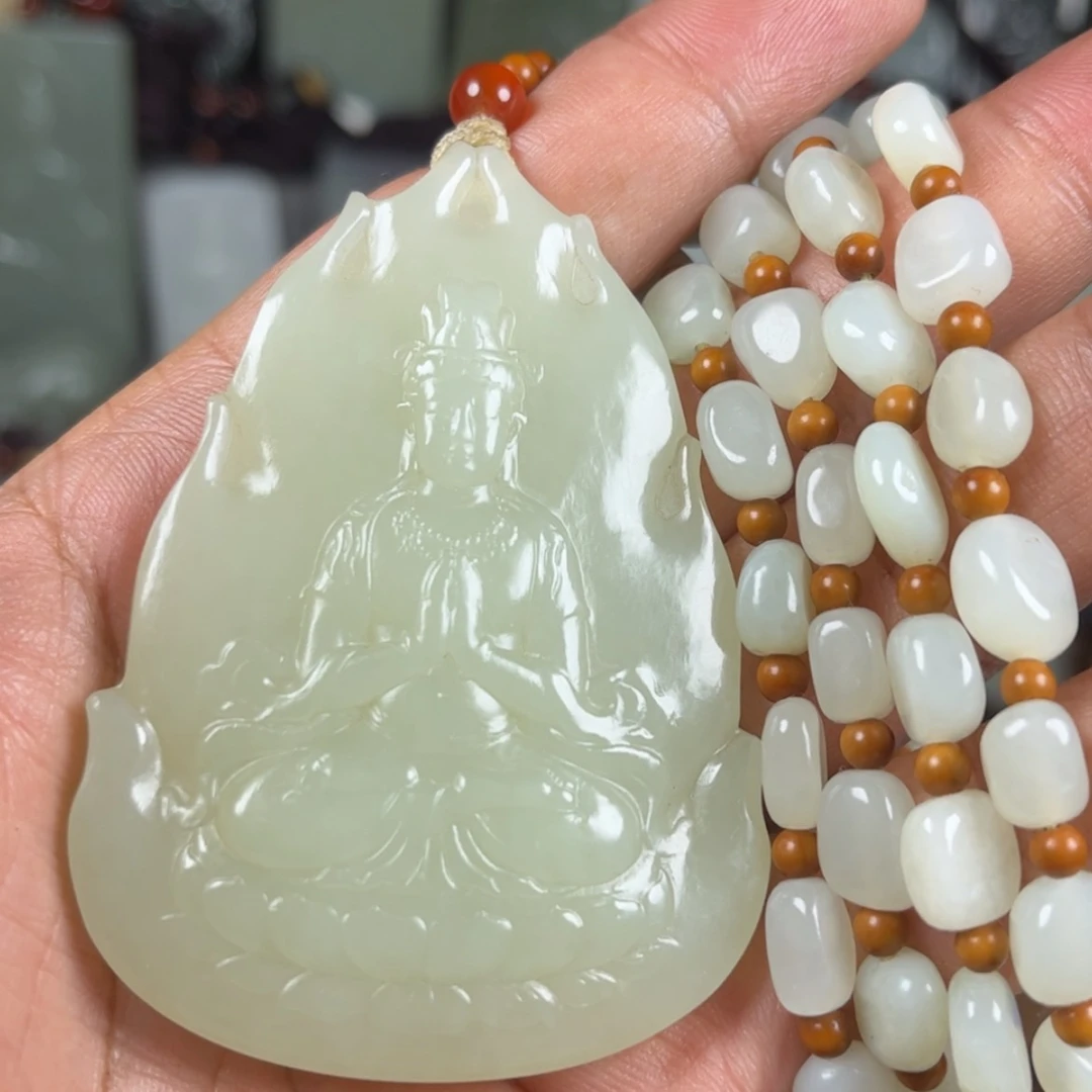 【闪购商品】颈饰未镶嵌和田玉
