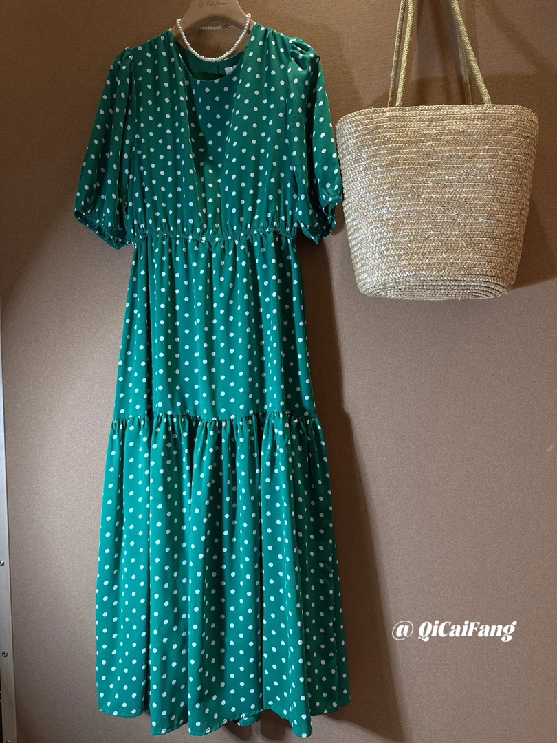 七彩韩系圆领松紧腰夏季连衣裙时尚百搭