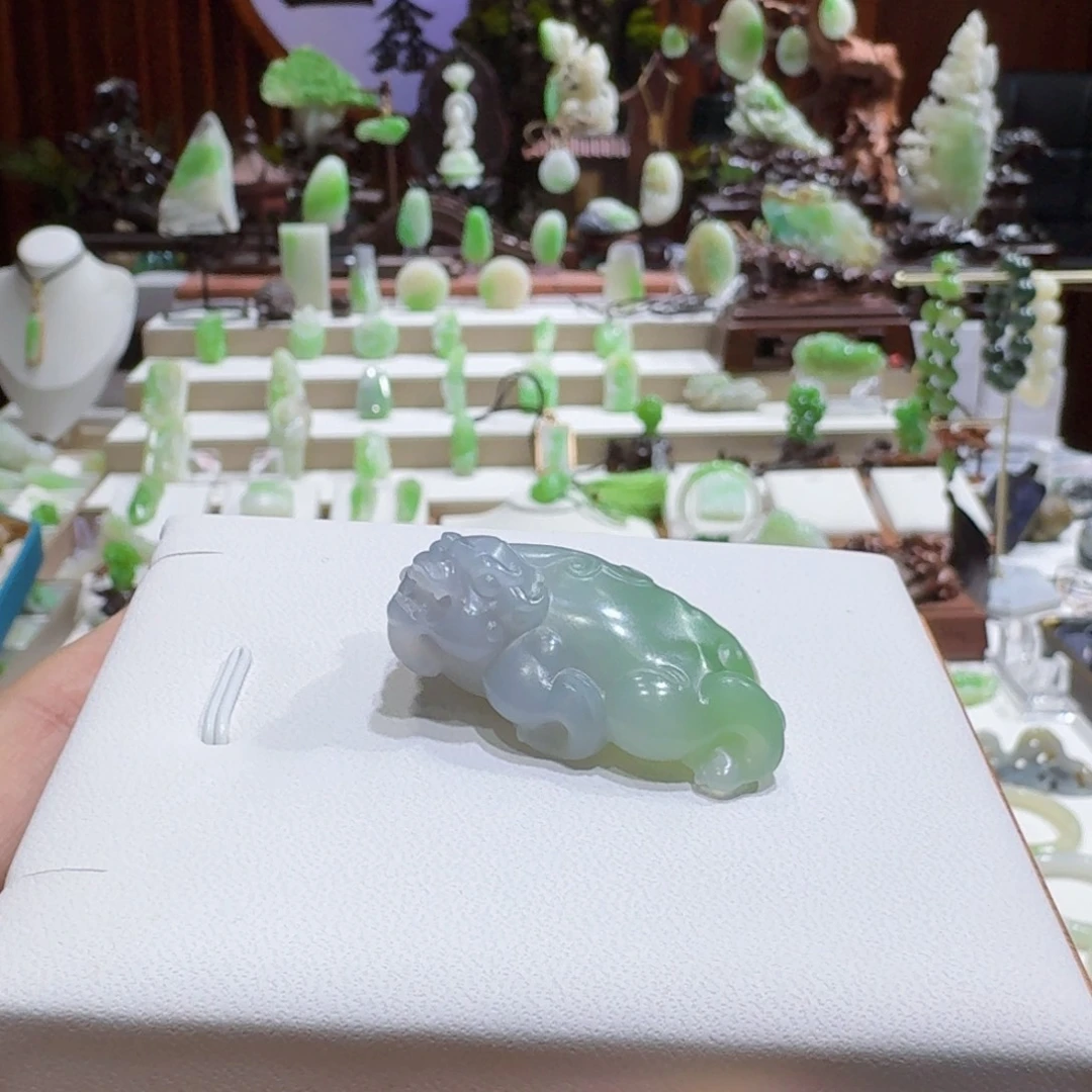 和田玉（翠青玉）未镶嵌挂件和田玉冰烟紫翠青貔貅挂件